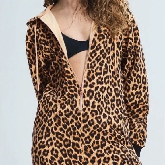 🔥🔥🔥Savage FENTY - Leopard Print Hooded Onesie - super cute & comfy for lounging! - Picture 3 of 8